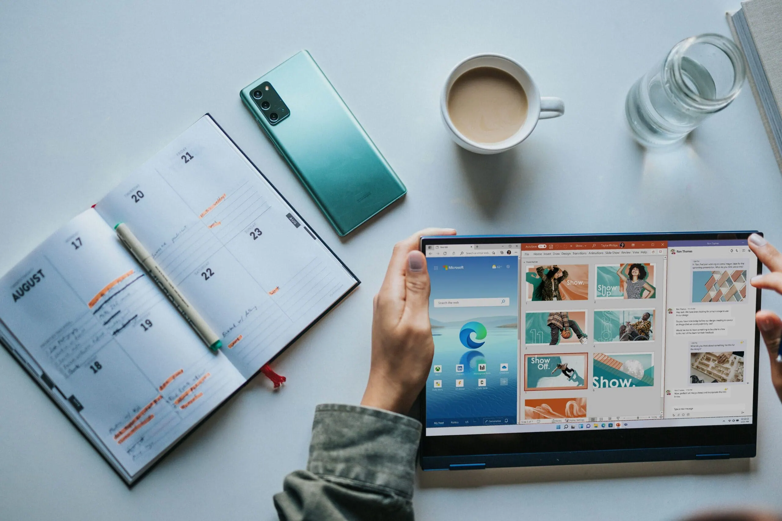 windows-me4HT8AX4Ls-unsplash-scaled